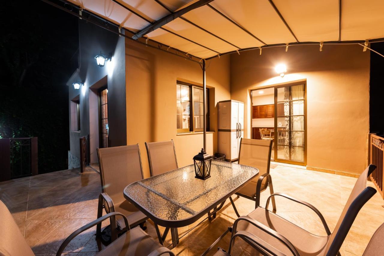 Апартаменты Pinecone Platres - 3 Units Экстерьер фото